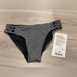 Lululemon coastline bottom bikini